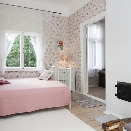 Summer Apartment *
